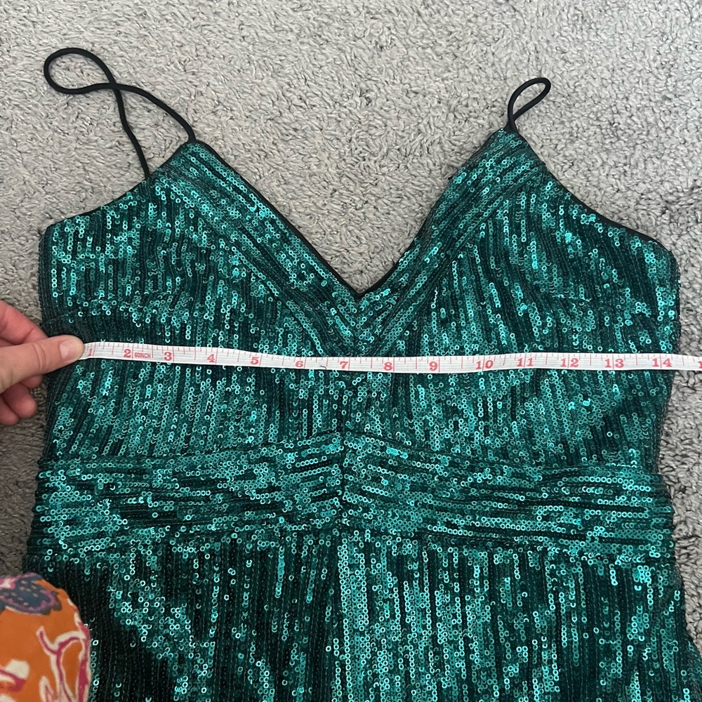 NWT SAYLOR Louisana Sequin Jumpsuit in Dark Green - Picture 10 of 12